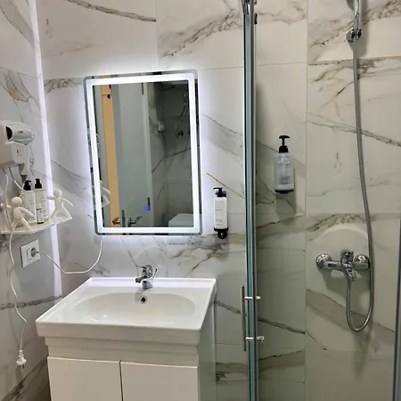 The Soft Light Apartamento Tirana