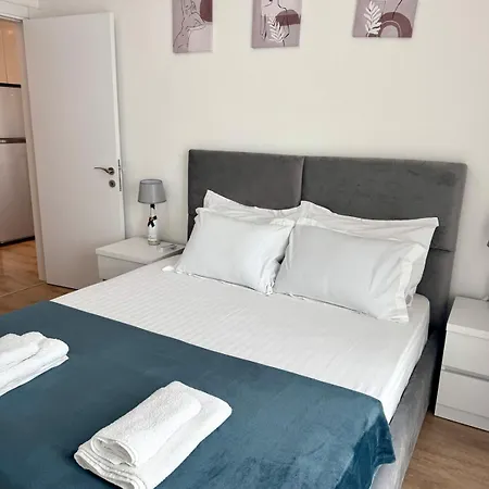 The Soft Light Apartment *